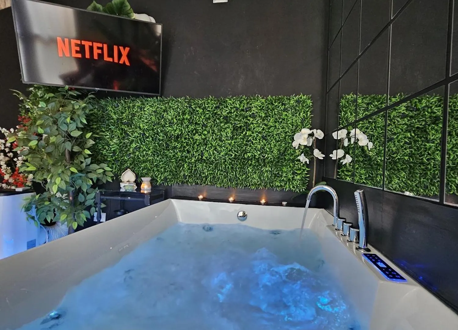 Ama Esclusive Spa Madama Ferrara 0*,  Italy