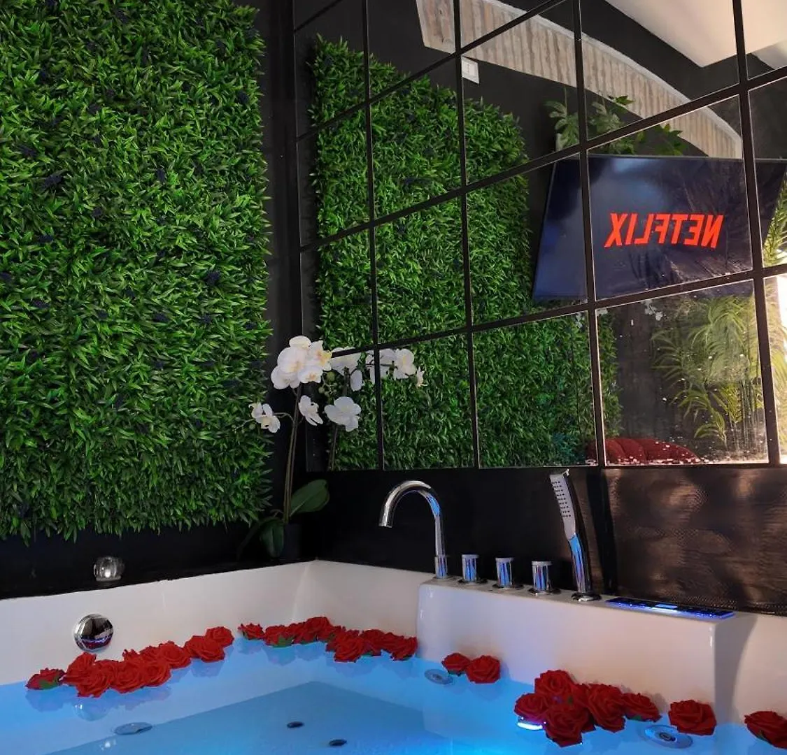 Ama Esclusive Spa Madama Ferrara Italy